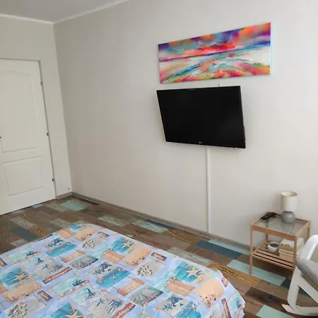 Apartment Tomis 99 *